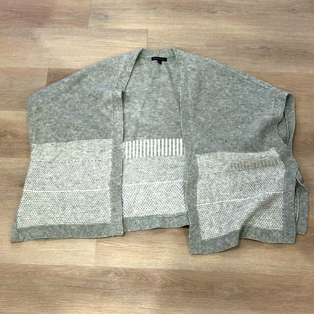 Sweater poncho, size M, Banana Republic